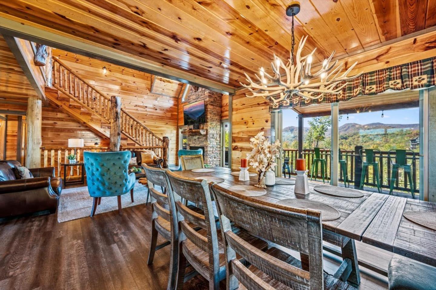 Indoor Pool, Volleyball Beach, Mountain View, Luxury Gatlinburg Exterior photo