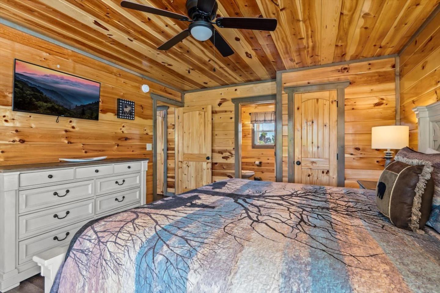 Indoor Pool, Volleyball Beach, Mountain View, Luxury Gatlinburg Exterior photo
