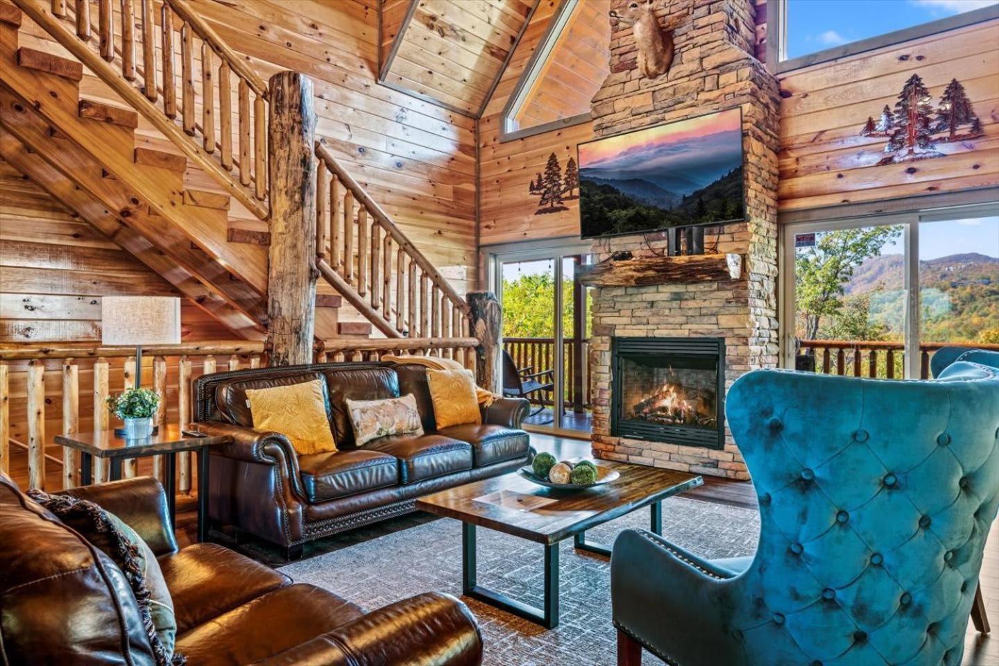 Indoor Pool, Volleyball Beach, Mountain View, Luxury Gatlinburg Exterior photo